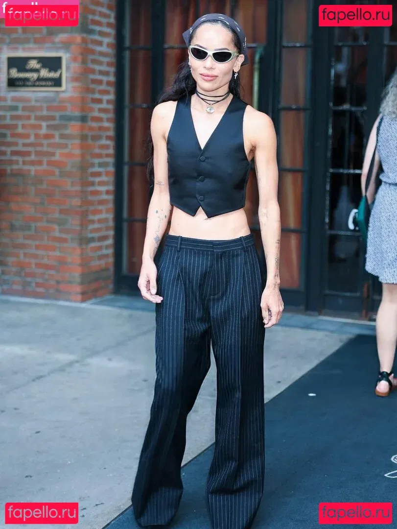 Zoe Kravitz Onlyfans Photo Gallery 