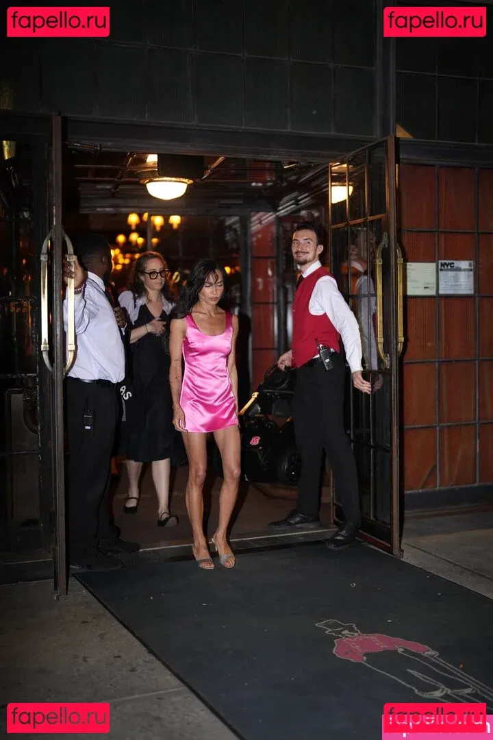 Zoe Kravitz Onlyfans Photo Gallery 