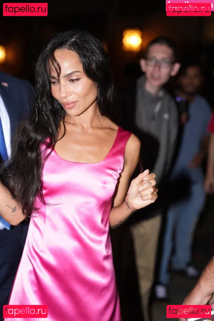 Zoe Kravitz Onlyfans Photo Gallery 