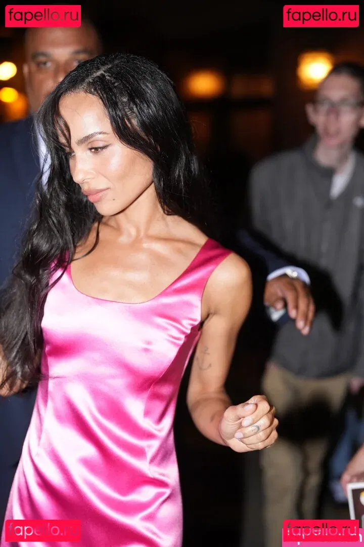 Zoe Kravitz Onlyfans Photo Gallery 