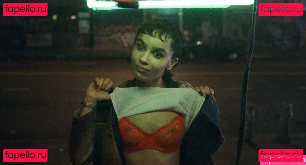 Zoe Kravitz Onlyfans Photo Gallery 