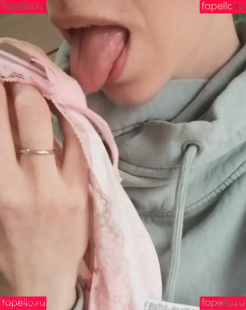 larawk Onlyfans Photo Gallery 