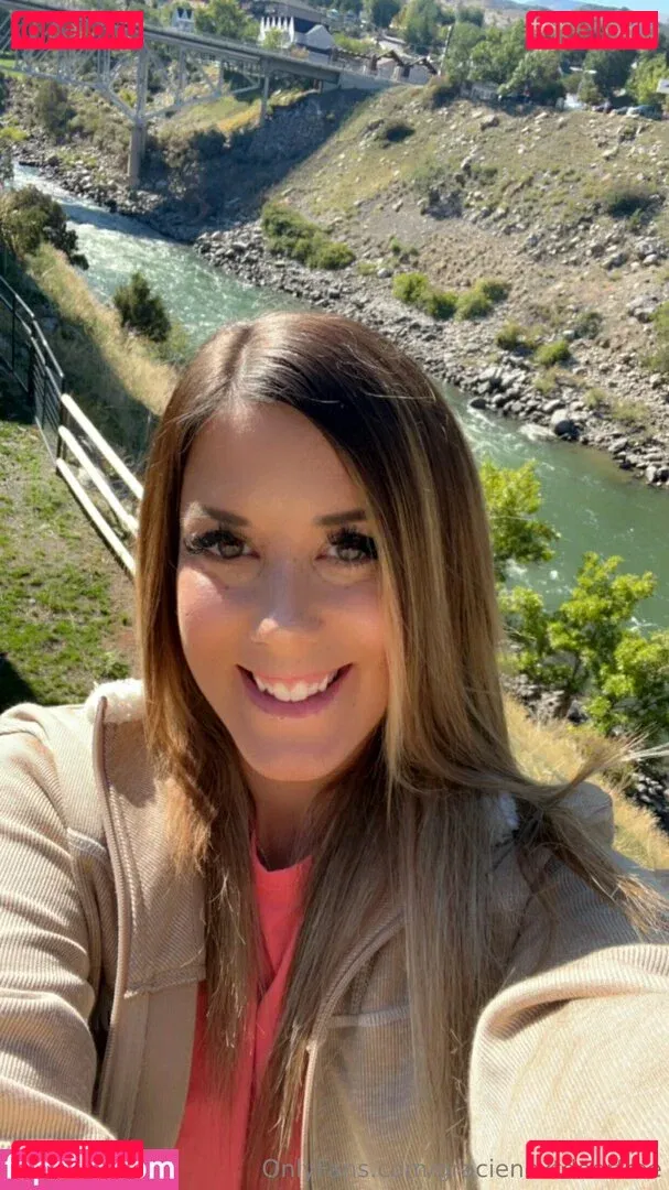 gracienextdoorfree Onlyfans Photo Gallery 