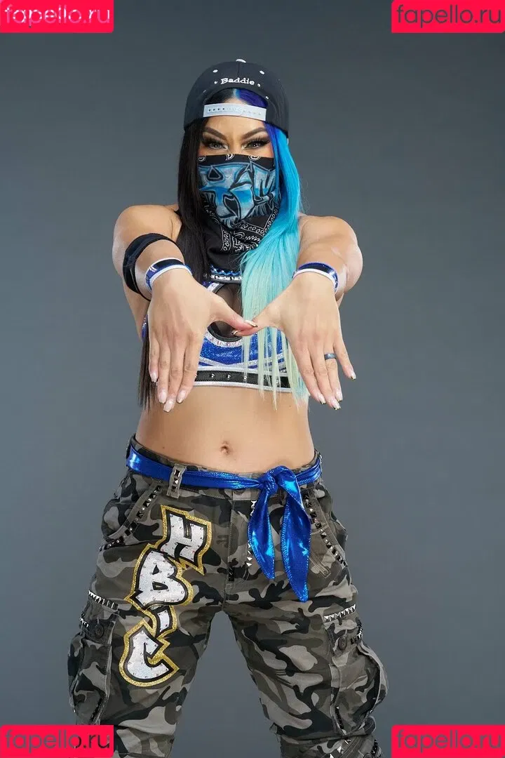 Mia Yim Onlyfans Photo Gallery 