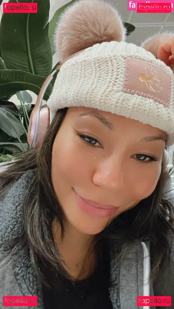 Mia Yim Onlyfans Photo Gallery 