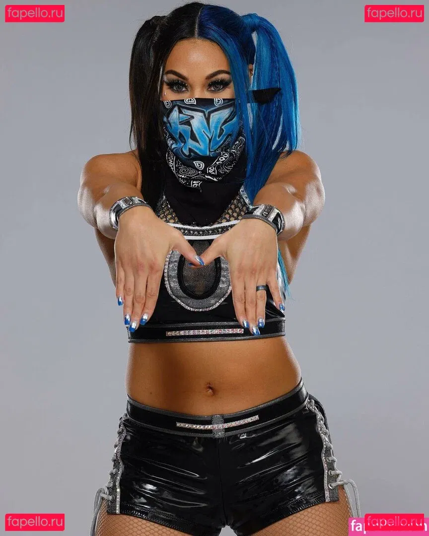 Mia Yim Onlyfans Photo Gallery 