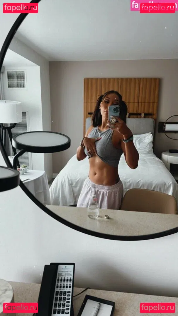 Mia Yim Onlyfans Photo Gallery 