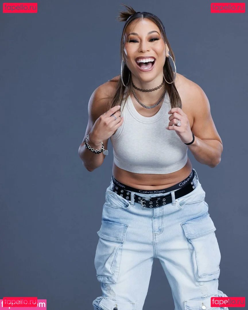 Mia Yim Onlyfans Photo Gallery 