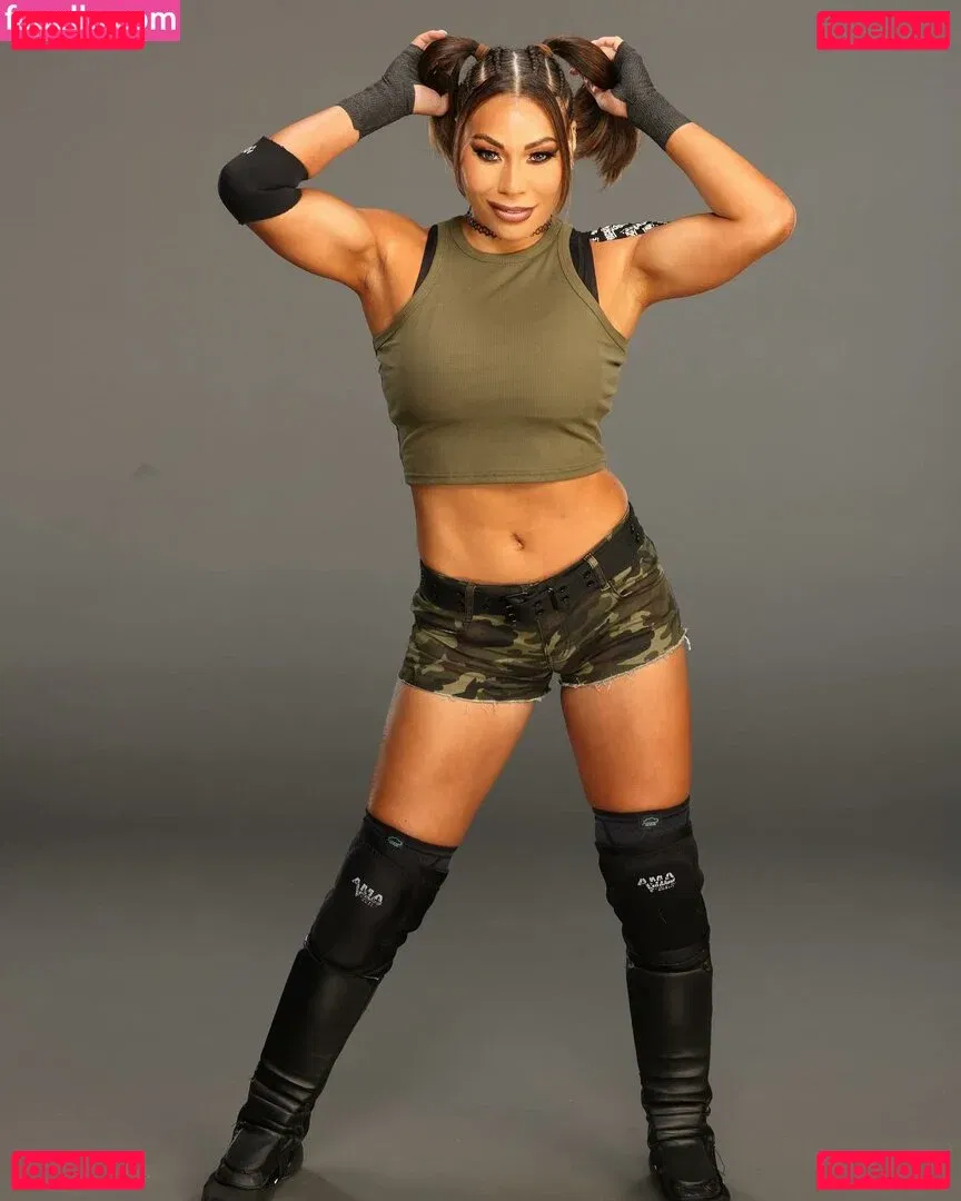 Mia Yim Onlyfans Photo Gallery 