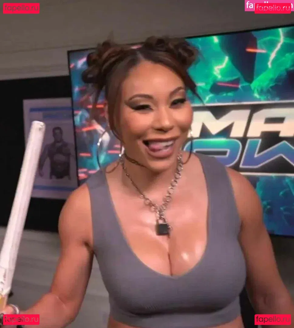 Mia Yim Onlyfans Photo Gallery 