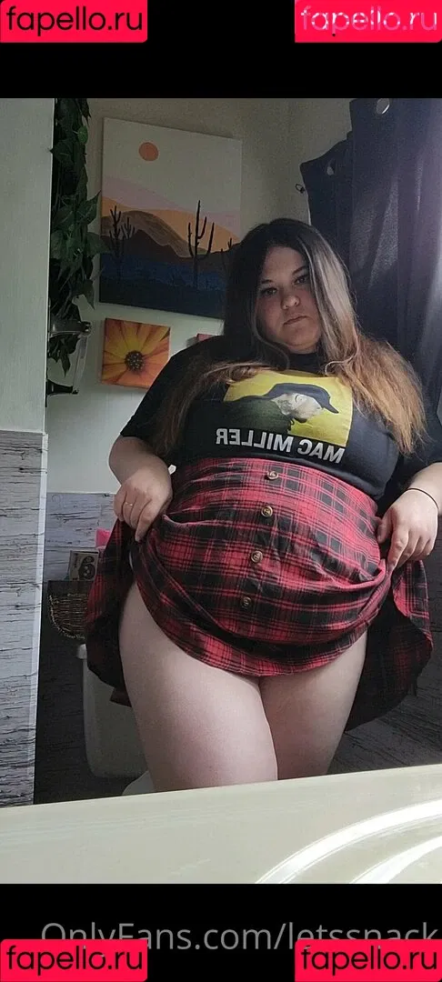 letssnack Onlyfans Photo Gallery 