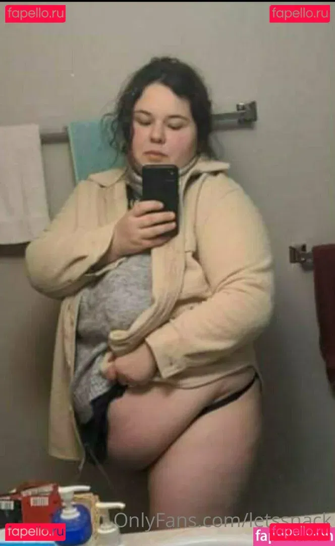 letssnack Onlyfans Photo Gallery 