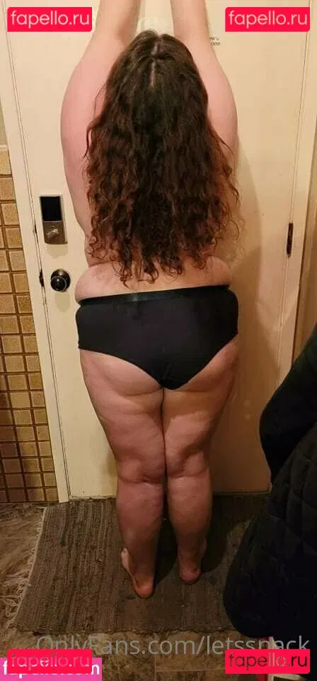 letssnack Onlyfans Photo Gallery 