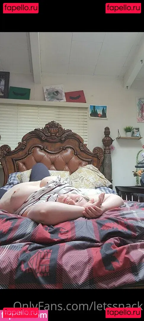 letssnack Onlyfans Photo Gallery 