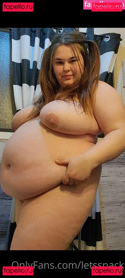 letssnack Onlyfans Photo Gallery 
