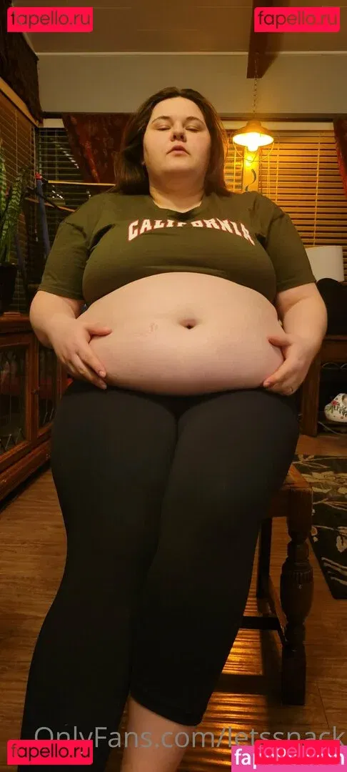 letssnack Onlyfans Photo Gallery 