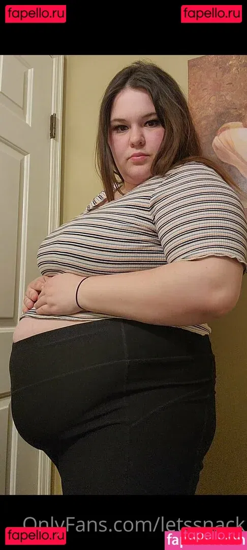 letssnack Onlyfans Photo Gallery 