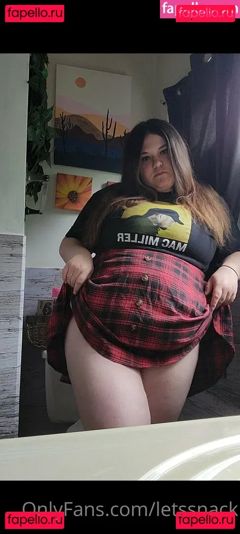 letssnack Onlyfans Photo Gallery 