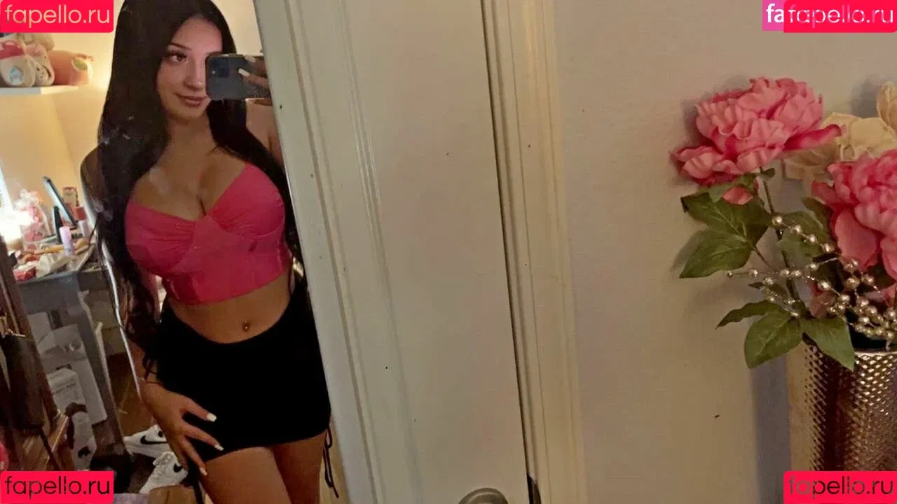 Angie D Onlyfans Photo Gallery 