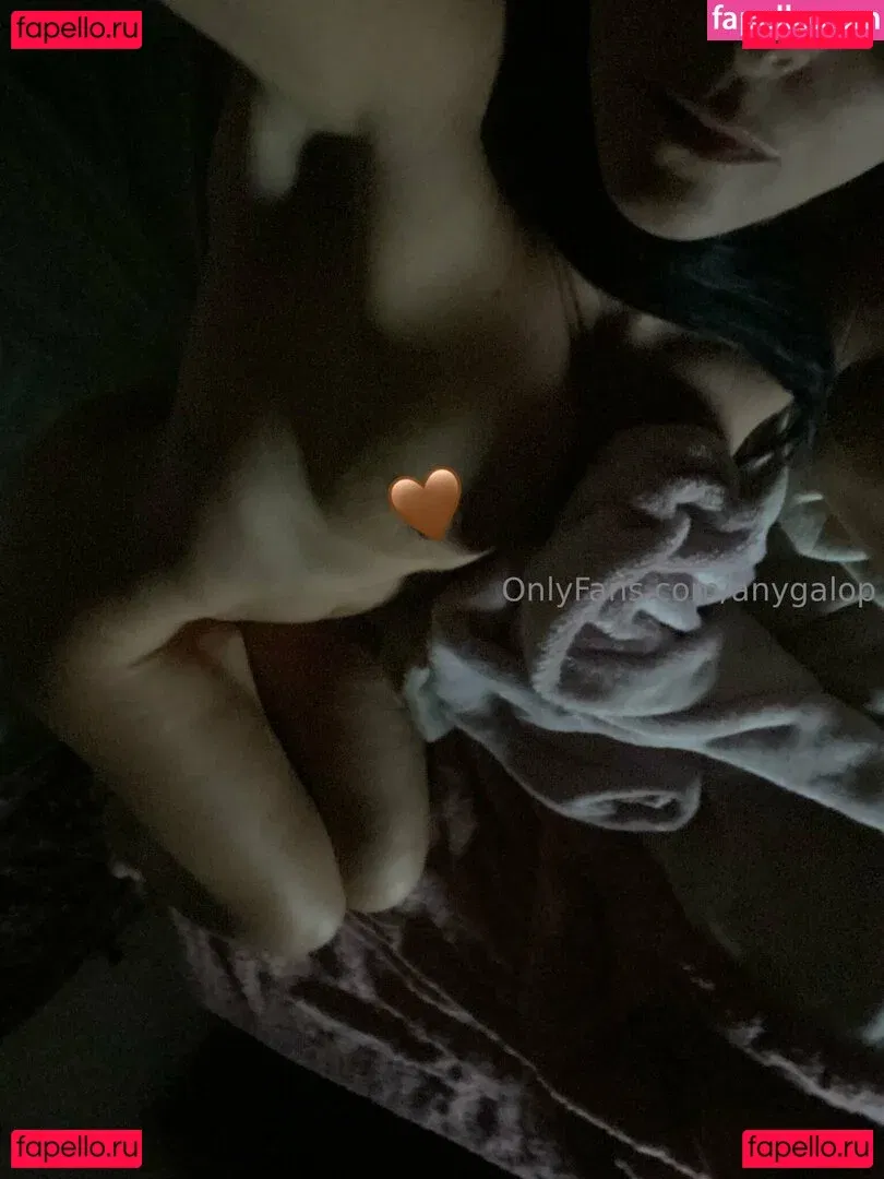 anygalop Onlyfans Photo Gallery 