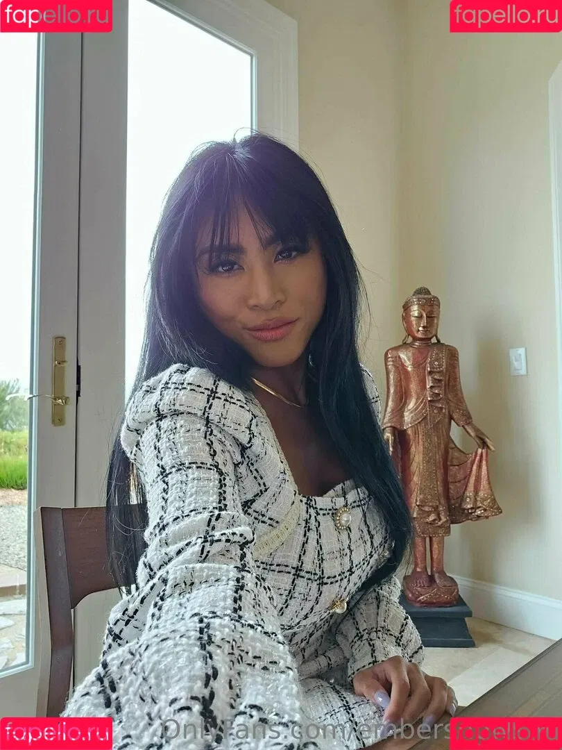 embersnowsfw Onlyfans Photo Gallery 
