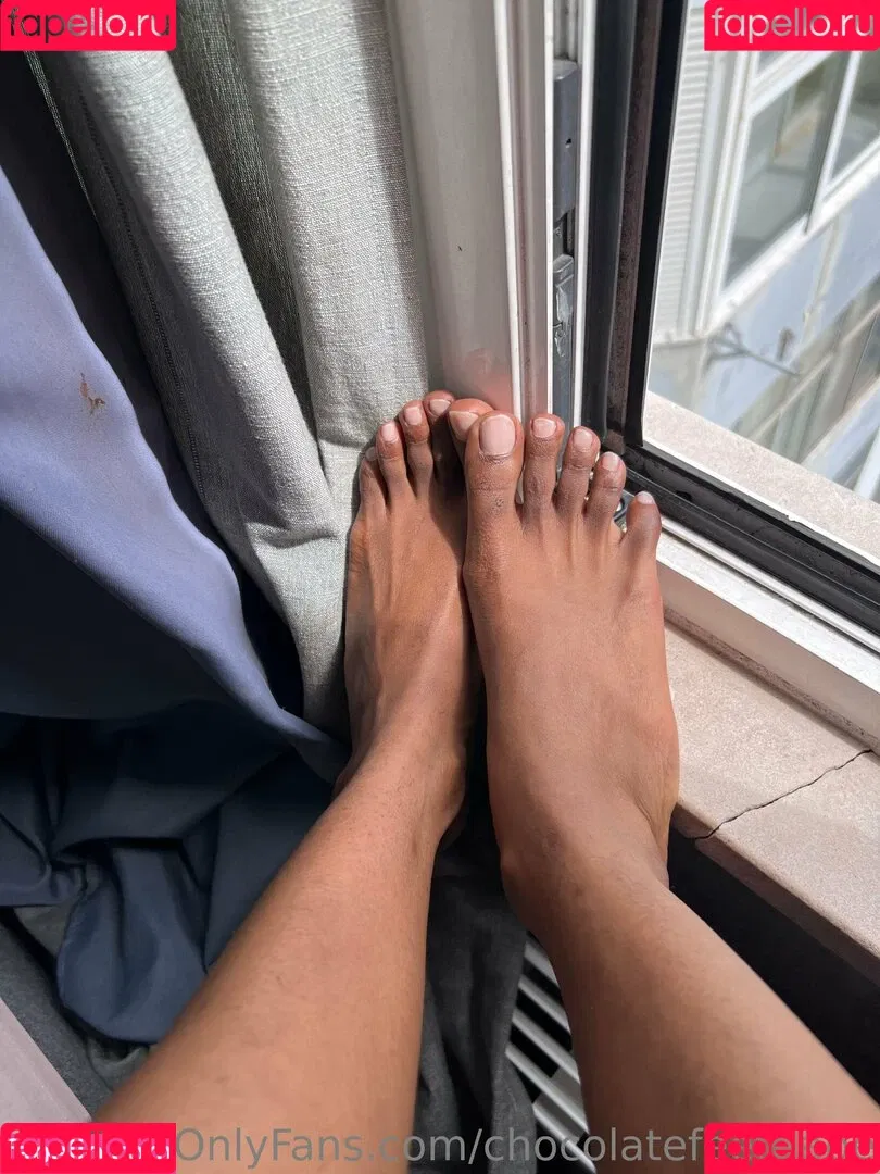 chocolatefeetbabe Onlyfans Photo Gallery 