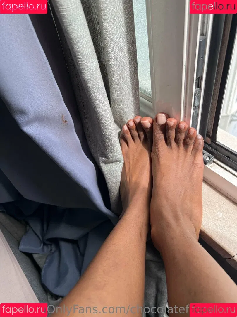 chocolatefeetbabe Onlyfans Photo Gallery 