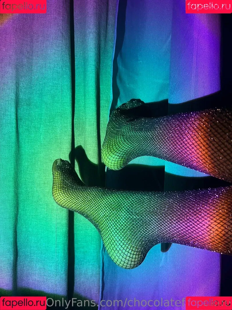 chocolatefeetbabe Onlyfans Photo Gallery 