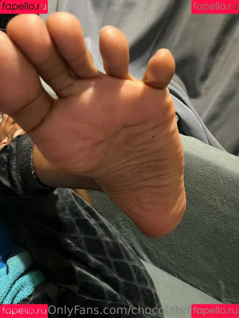 chocolatefeetbabe Onlyfans Photo Gallery 