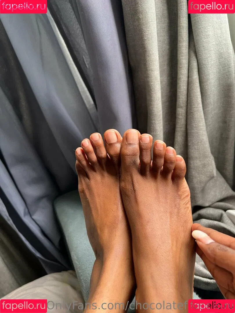 chocolatefeetbabe Onlyfans Photo Gallery 
