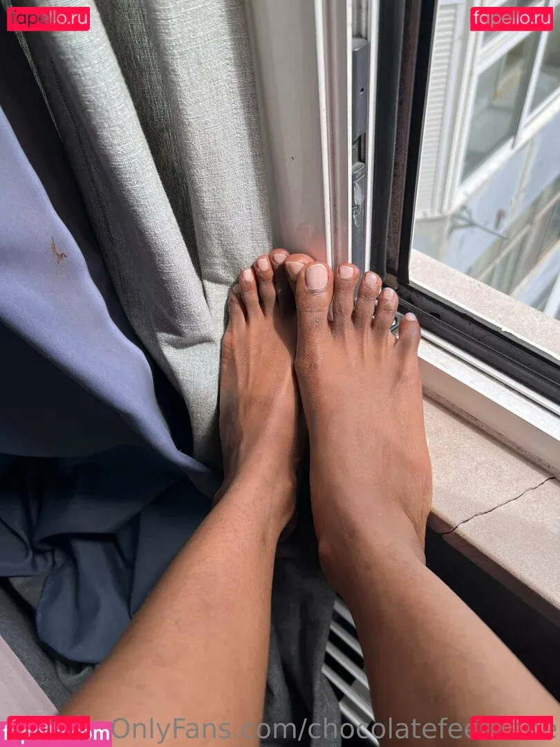 chocolatefeetbabe Onlyfans Photo Gallery 