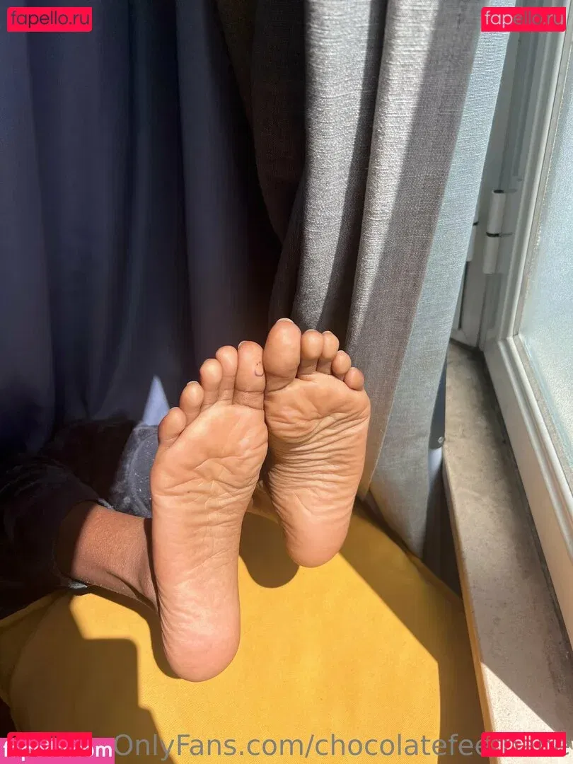 chocolatefeetbabe Onlyfans Photo Gallery 