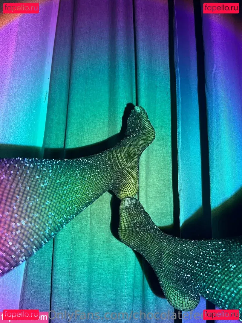 chocolatefeetbabe Onlyfans Photo Gallery 