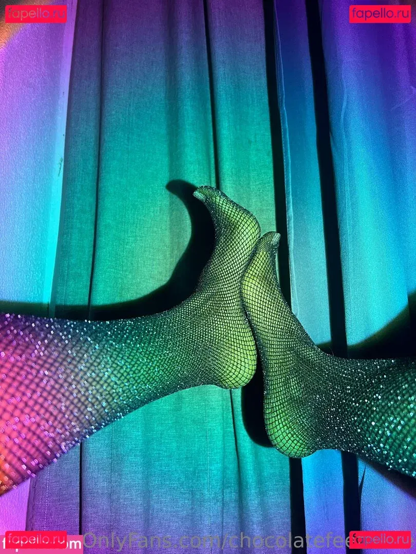 chocolatefeetbabe Onlyfans Photo Gallery 