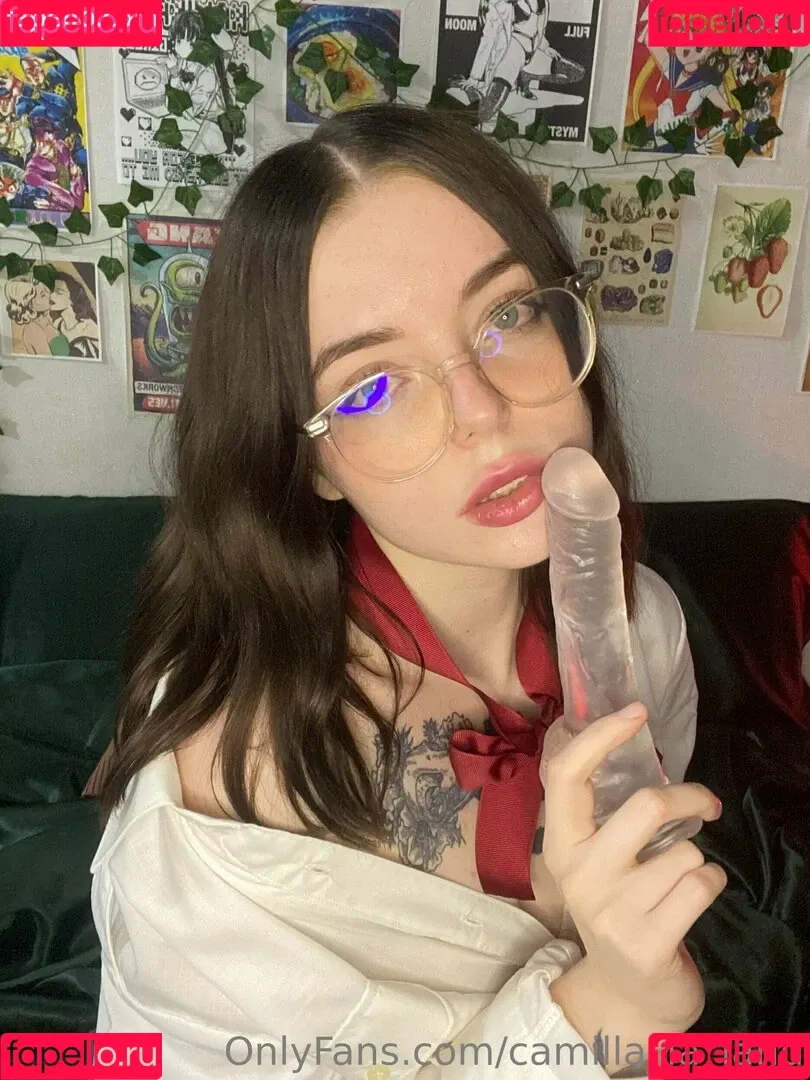 secretakame Onlyfans Photo Gallery 