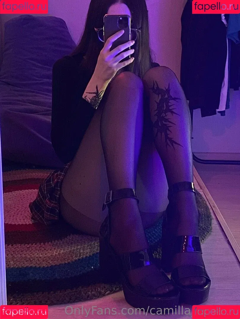 secretakame Onlyfans Photo Gallery 