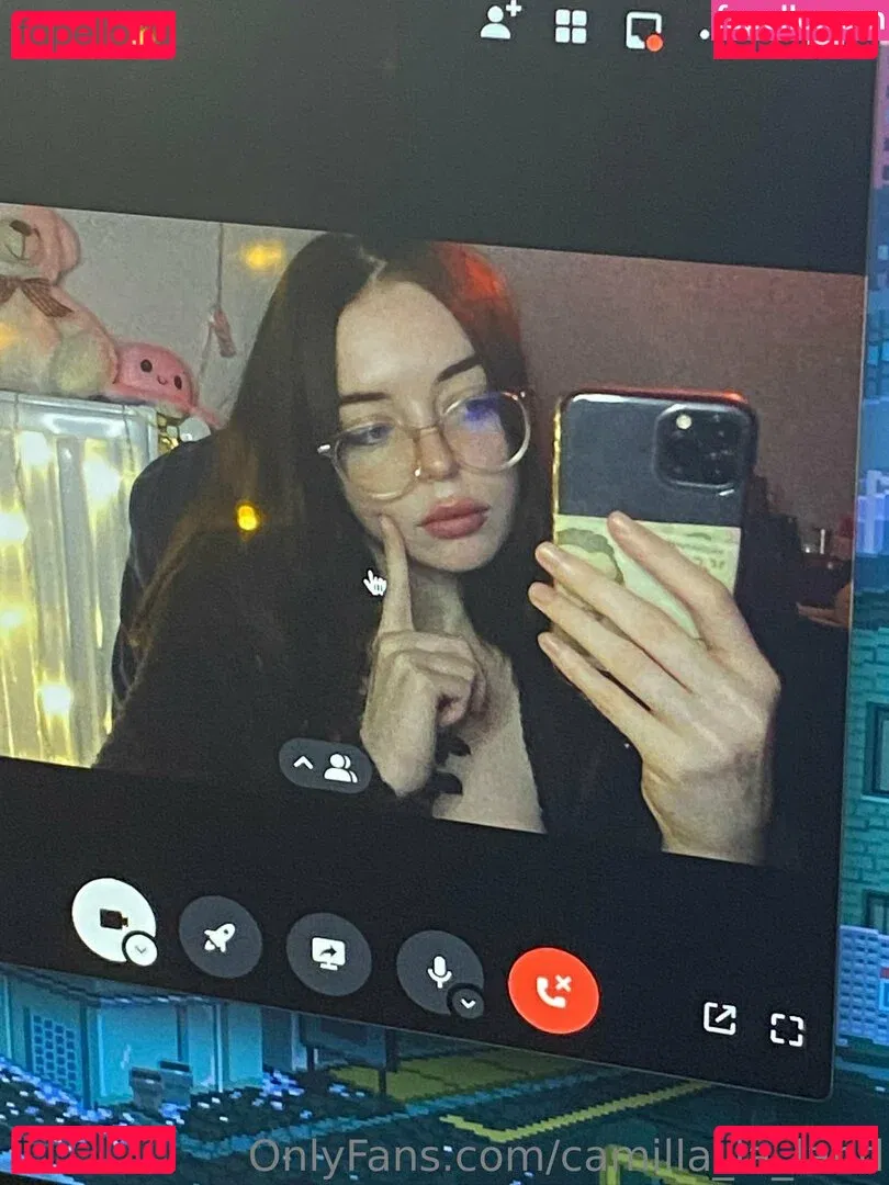 secretakame Onlyfans Photo Gallery 