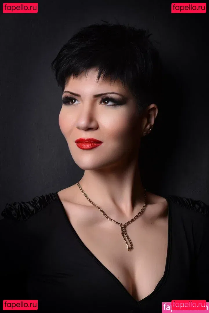 mistressalexandra Onlyfans Photo Gallery 