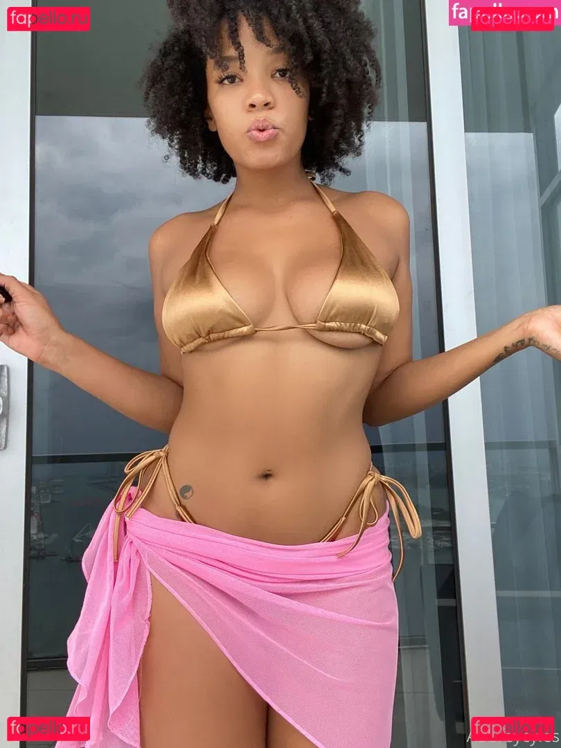 Aubreycyles Onlyfans Photo Gallery 