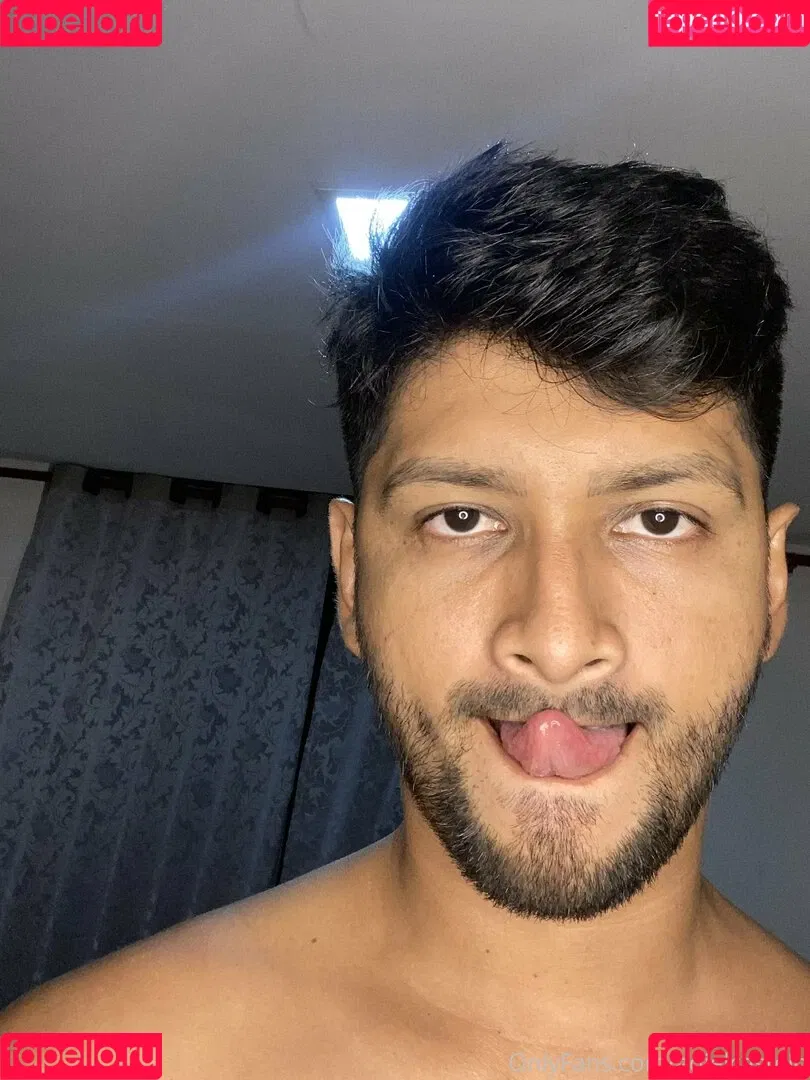 adielcastelo Onlyfans Photo Gallery 