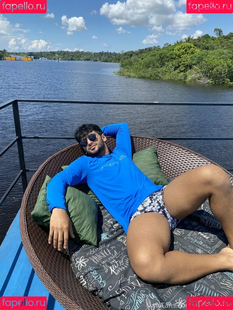 adielcastelo Onlyfans Photo Gallery 