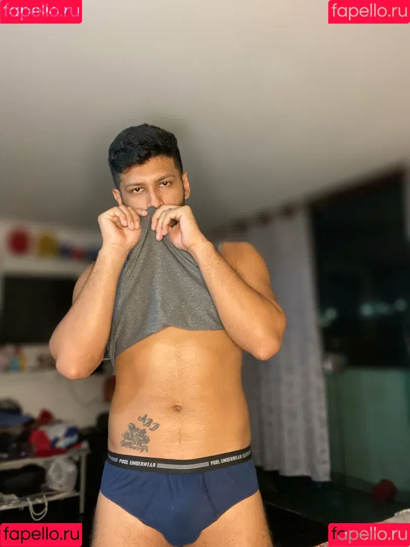 adielcastelo Onlyfans Photo Gallery 
