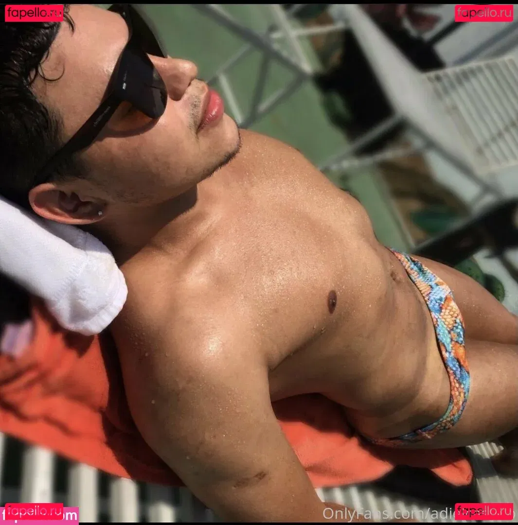 adielcastelo Onlyfans Photo Gallery 