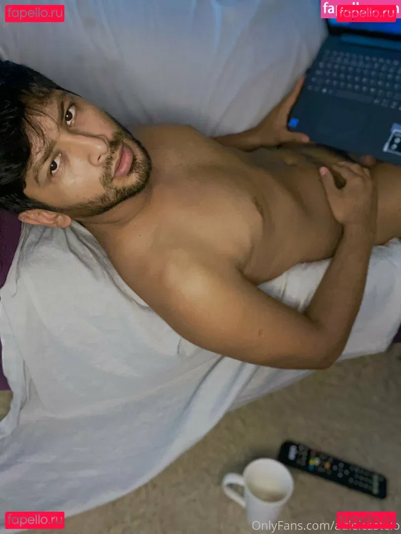 adielcastelo Onlyfans Photo Gallery 