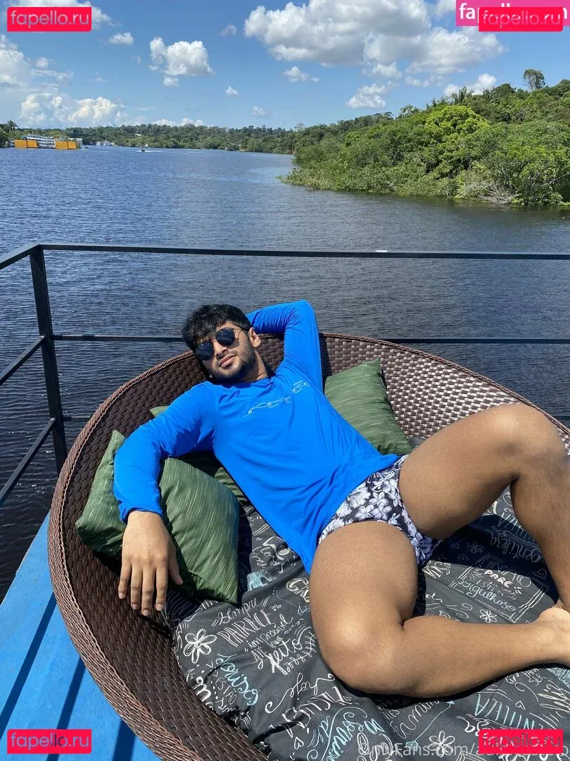 adielcastelo Onlyfans Photo Gallery 