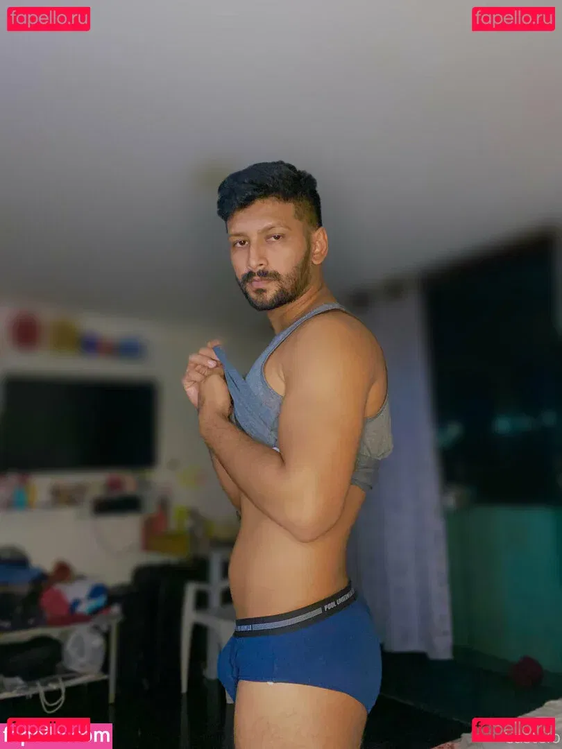 adielcastelo Onlyfans Photo Gallery 