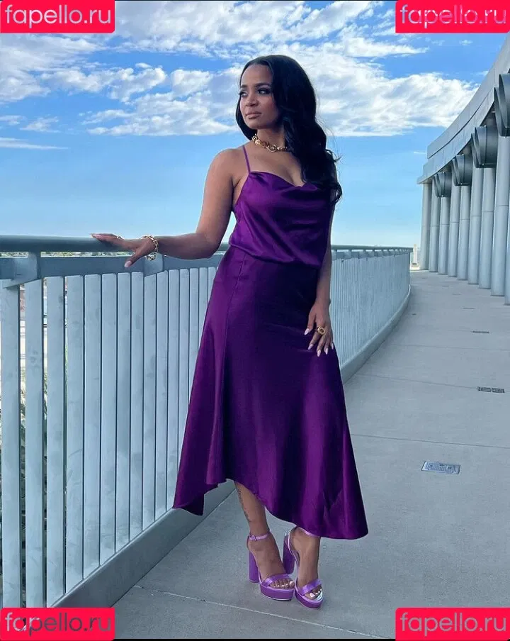 Kyla Pratt Onlyfans Photo Gallery 