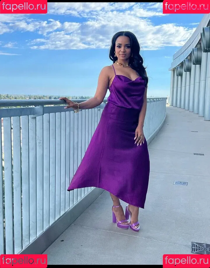 Kyla Pratt Onlyfans Photo Gallery 