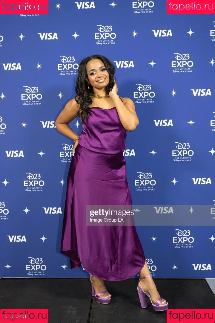 Kyla Pratt Onlyfans Photo Gallery 