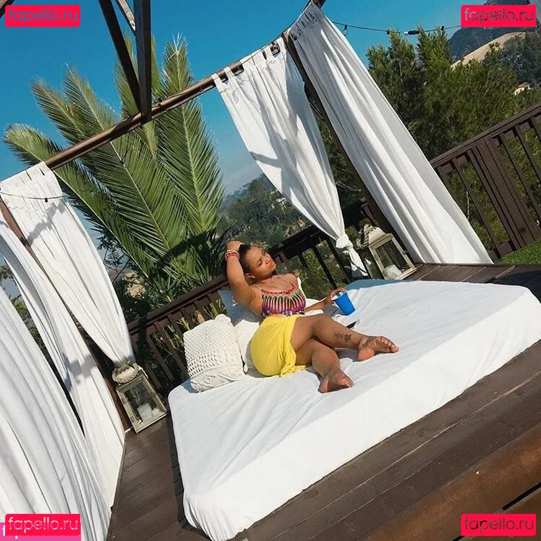 Kyla Pratt Onlyfans Photo Gallery 